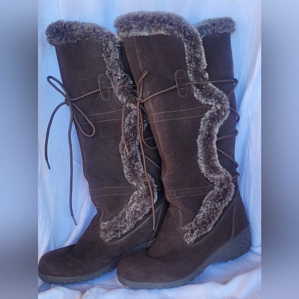 Khombu Chocolate Brown Women's Fur-Lined Boots